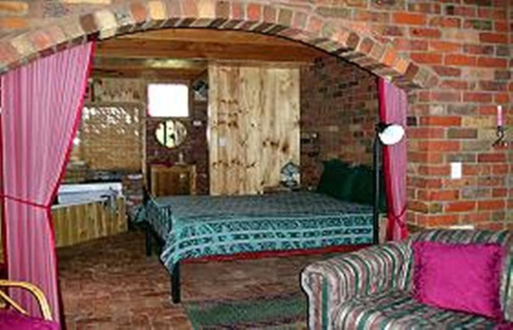 Moonbeam Cottages & Rainbow Cafe Moonambel 外观 照片